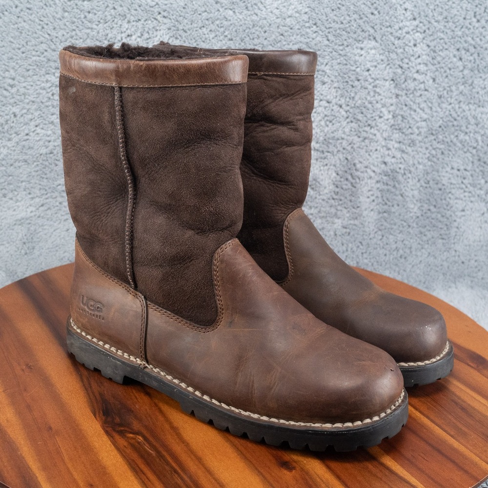 UGG Australia Beacon 5107 Men's Sz 11 Leather Sheepskin Shearling Boots